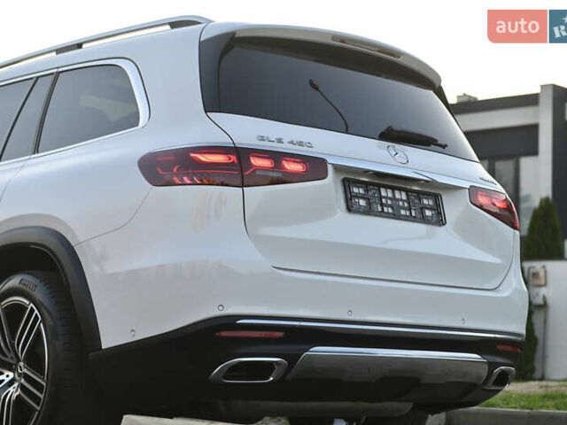 Белый Мерседес ГЛС-Класс, объемом двигателя 3 л и пробегом 17 тыс. км за 117999 $, фото 28 на Automoto.ua