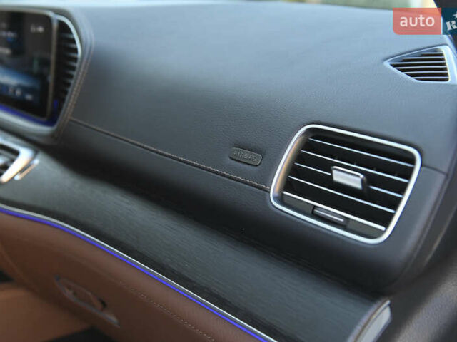 Белый Мерседес ГЛС-Класс, объемом двигателя 3 л и пробегом 17 тыс. км за 117999 $, фото 68 на Automoto.ua