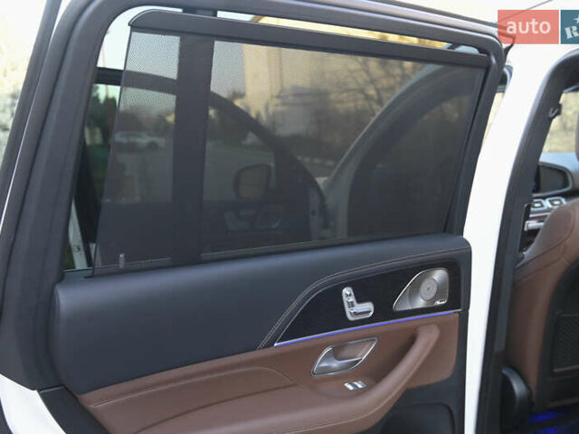 Белый Мерседес ГЛС-Класс, объемом двигателя 3 л и пробегом 17 тыс. км за 117999 $, фото 76 на Automoto.ua