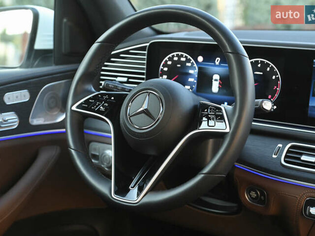 Белый Мерседес ГЛС-Класс, объемом двигателя 3 л и пробегом 17 тыс. км за 117999 $, фото 69 на Automoto.ua