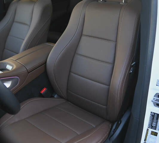 Белый Мерседес ГЛС-Класс, объемом двигателя 3 л и пробегом 17 тыс. км за 117999 $, фото 41 на Automoto.ua