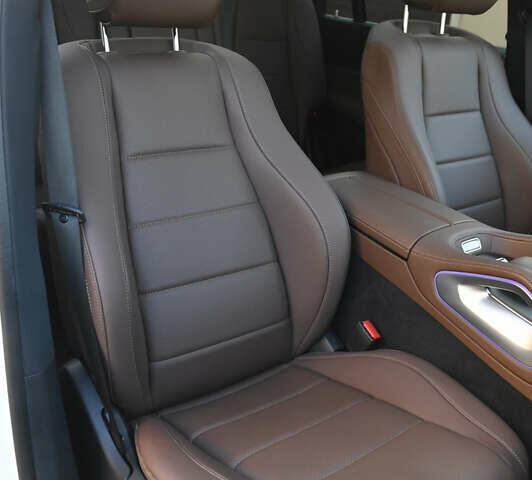 Белый Мерседес ГЛС-Класс, объемом двигателя 3 л и пробегом 17 тыс. км за 117999 $, фото 63 на Automoto.ua