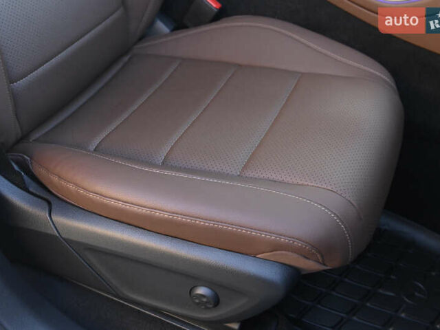 Белый Мерседес ГЛС-Класс, объемом двигателя 3 л и пробегом 17 тыс. км за 117999 $, фото 58 на Automoto.ua