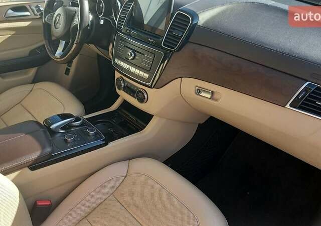 Чорний Мерседес ГЛС-Класс, об'ємом двигуна 2.99 л та пробігом 280 тис. км за 39890 $, фото 27 на Automoto.ua