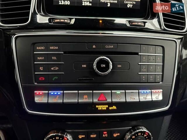 Черный Мерседес ГЛС-Класс, объемом двигателя 4.66 л и пробегом 265 тыс. км за 41990 $, фото 21 на Automoto.ua