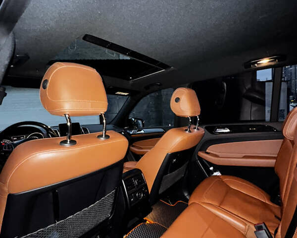 Чорний Мерседес ГЛС-Класс, об'ємом двигуна 3 л та пробігом 89 тис. км за 55000 $, фото 14 на Automoto.ua