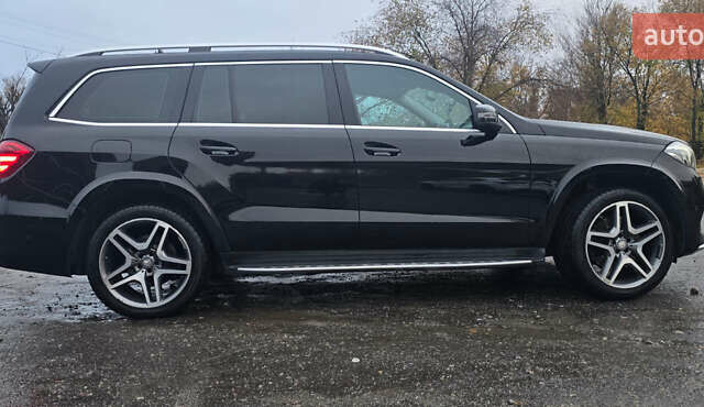 Чорний Мерседес ГЛС-Класс, об'ємом двигуна 2.99 л та пробігом 260 тис. км за 37000 $, фото 28 на Automoto.ua