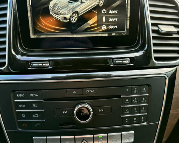 Черный Мерседес ГЛС-Класс, объемом двигателя 3 л и пробегом 166 тыс. км за 37900 $, фото 18 на Automoto.ua