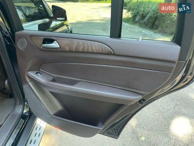 Черный Мерседес ГЛС-Класс, объемом двигателя 2.99 л и пробегом 199 тыс. км за 38500 $, фото 5 на Automoto.ua