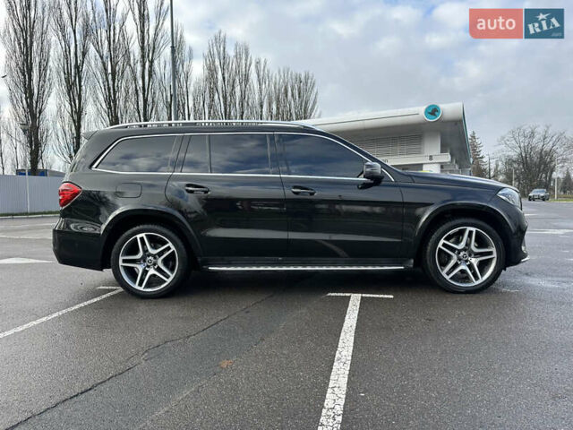 Чорний Мерседес ГЛС-Класс, об'ємом двигуна 4.66 л та пробігом 191 тис. км за 29700 $, фото 3 на Automoto.ua