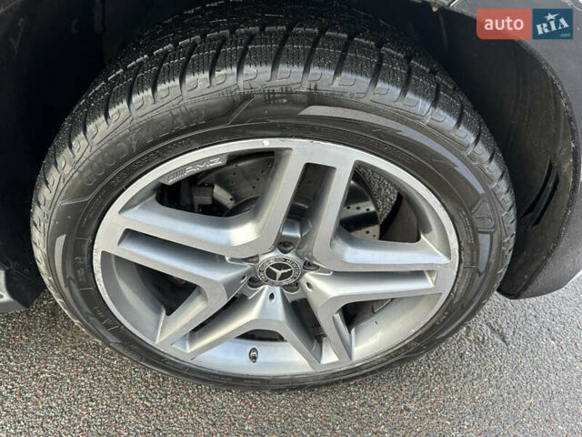 Чорний Мерседес ГЛС-Класс, об'ємом двигуна 4.66 л та пробігом 191 тис. км за 29700 $, фото 11 на Automoto.ua