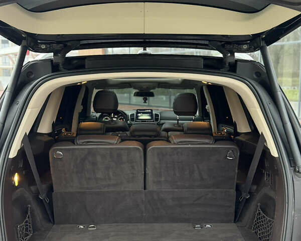 Чорний Мерседес ГЛС-Класс, об'ємом двигуна 2.99 л та пробігом 140 тис. км за 36000 $, фото 34 на Automoto.ua