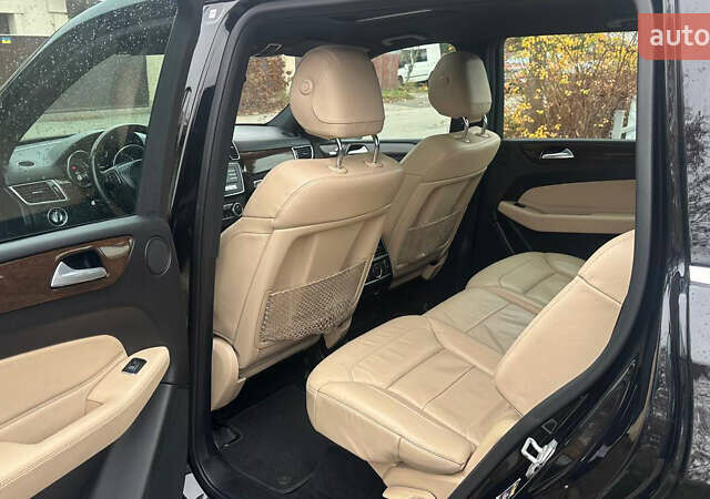 Чорний Мерседес ГЛС-Класс, об'ємом двигуна 2.99 л та пробігом 175 тис. км за 33500 $, фото 25 на Automoto.ua