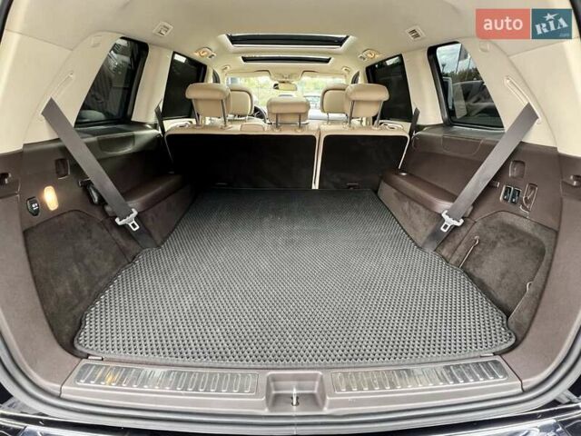 Черный Мерседес ГЛС-Класс, объемом двигателя 3 л и пробегом 133 тыс. км за 42900 $, фото 66 на Automoto.ua