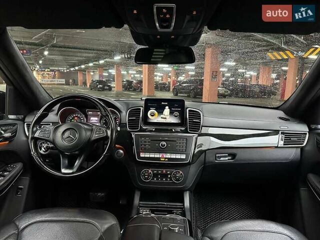 Черный Мерседес ГЛС-Класс, объемом двигателя 4.66 л и пробегом 265 тыс. км за 41990 $, фото 24 на Automoto.ua