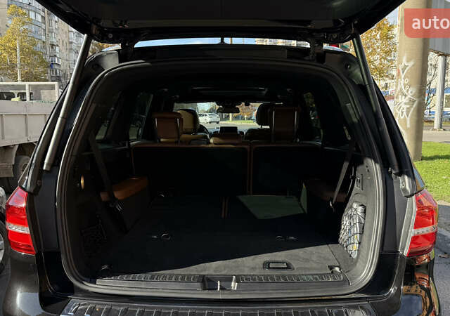 Черный Мерседес ГЛС-Класс, объемом двигателя 3 л и пробегом 200 тыс. км за 38000 $, фото 13 на Automoto.ua