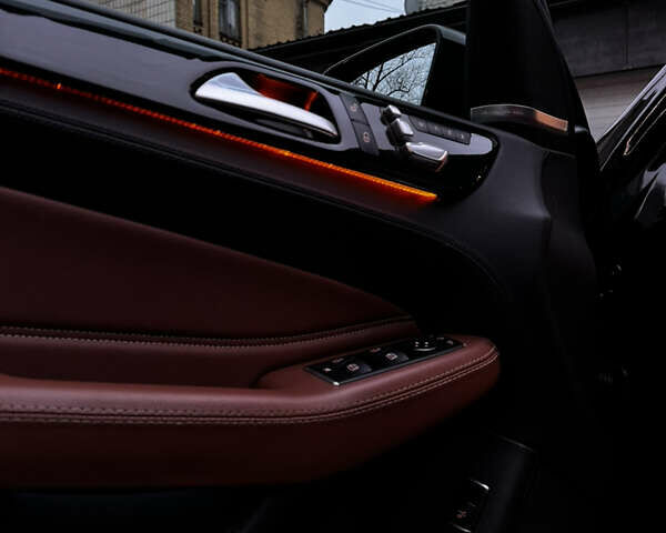 Чорний Мерседес ГЛС-Класс, об'ємом двигуна 3 л та пробігом 89 тис. км за 55000 $, фото 8 на Automoto.ua