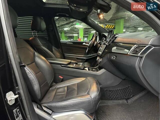 Черный Мерседес ГЛС-Класс, объемом двигателя 4.66 л и пробегом 265 тыс. км за 41990 $, фото 13 на Automoto.ua