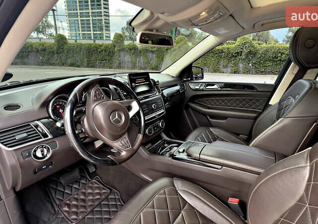 Чорний Мерседес ГЛС-Класс, об'ємом двигуна 2.99 л та пробігом 205 тис. км за 37999 $, фото 11 на Automoto.ua