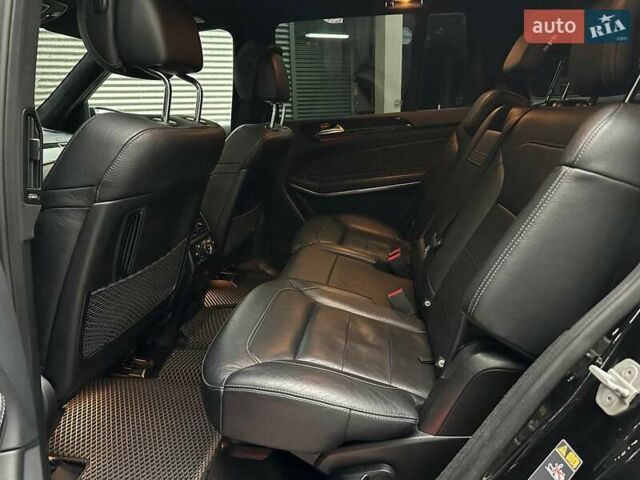 Черный Мерседес ГЛС-Класс, объемом двигателя 4.66 л и пробегом 265 тыс. км за 41990 $, фото 11 на Automoto.ua