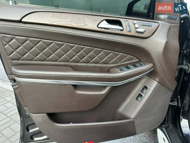 Чорний Мерседес ГЛС-Класс, об'ємом двигуна 4.66 л та пробігом 191 тис. км за 29700 $, фото 28 на Automoto.ua