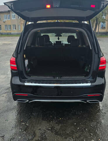 Чорний Мерседес ГЛС-Класс, об'ємом двигуна 2.99 л та пробігом 260 тис. км за 37000 $, фото 3 на Automoto.ua