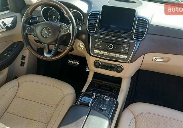 Чорний Мерседес ГЛС-Класс, об'ємом двигуна 2.99 л та пробігом 280 тис. км за 39890 $, фото 26 на Automoto.ua