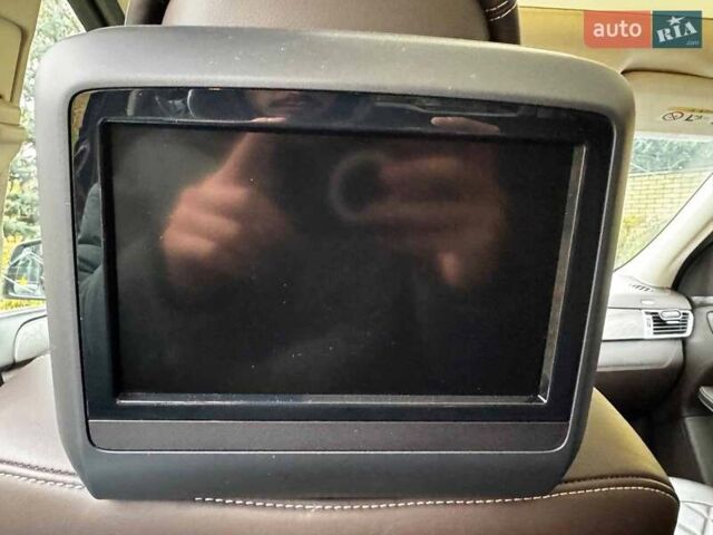 Черный Мерседес ГЛС-Класс, объемом двигателя 4.7 л и пробегом 97 тыс. км за 46670 $, фото 31 на Automoto.ua