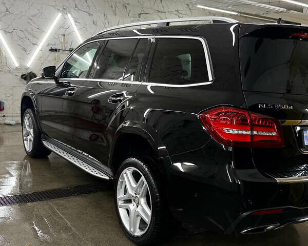 Мерседес ГЛС-Класс 2016 в Харькове на Automoto.ua Черный Мерседес ГЛС-Класс, объемом двигателя 2.99 л и пробегом 103 тыс. км за 45000 $, фото 3 на Automoto.ua