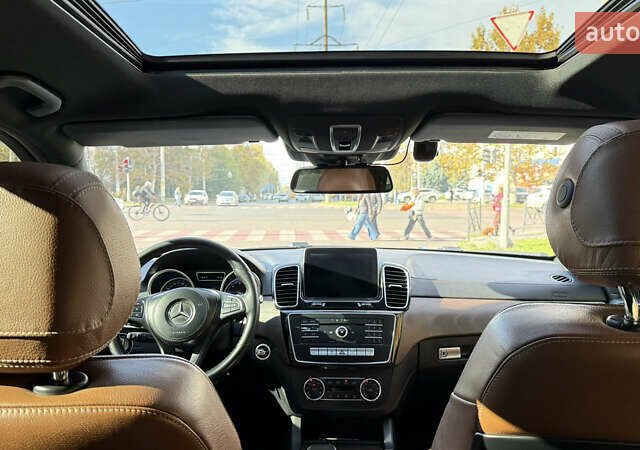 Черный Мерседес ГЛС-Класс, объемом двигателя 3 л и пробегом 200 тыс. км за 38000 $, фото 8 на Automoto.ua