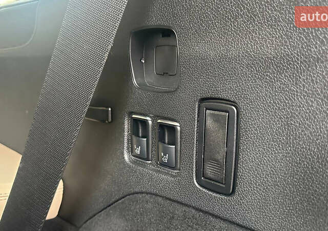 Чорний Мерседес ГЛС-Класс, об'ємом двигуна 2.99 л та пробігом 175 тис. км за 33500 $, фото 50 на Automoto.ua