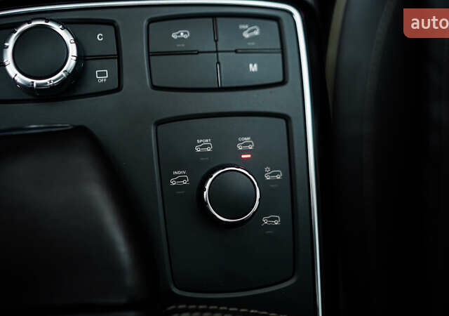 Мерседес ГЛС-Класс 2016 в Львове на Automoto.ua Черный Мерседес ГЛС-Класс, объемом двигателя 2.99 л и пробегом 182 тыс. км за 37777 $, фото 26 на Automoto.ua