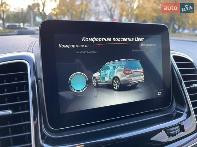 Чорний Мерседес ГЛС-Класс, об'ємом двигуна 4.66 л та пробігом 133 тис. км за 47999 $, фото 66 на Automoto.ua