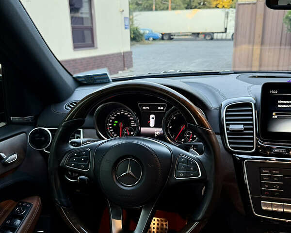 Чорний Мерседес ГЛС-Класс, об'ємом двигуна 2.99 л та пробігом 250 тис. км за 43000 $, фото 17 на Automoto.ua