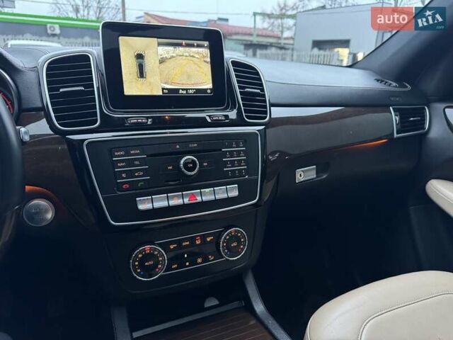 Черный Мерседес ГЛС-Класс, объемом двигателя 2.99 л и пробегом 176 тыс. км за 34900 $, фото 3 на Automoto.ua