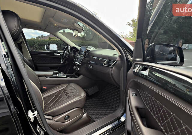 Чорний Мерседес ГЛС-Класс, об'ємом двигуна 2.99 л та пробігом 205 тис. км за 37999 $, фото 9 на Automoto.ua