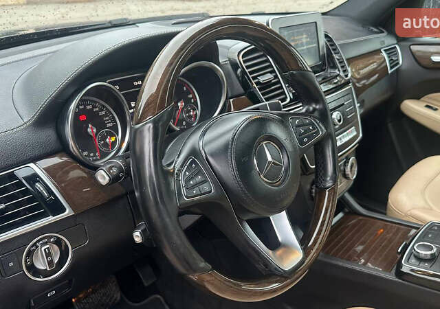 Чорний Мерседес ГЛС-Класс, об'ємом двигуна 2.99 л та пробігом 175 тис. км за 33500 $, фото 18 на Automoto.ua