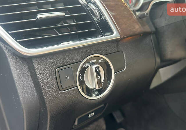 Чорний Мерседес ГЛС-Класс, об'ємом двигуна 2.99 л та пробігом 175 тис. км за 33500 $, фото 19 на Automoto.ua