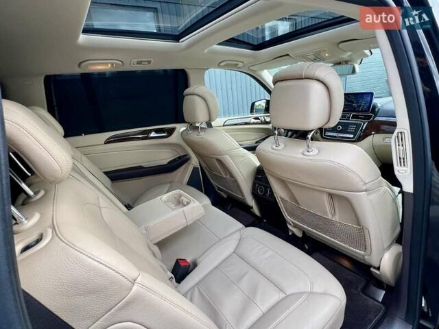 Черный Мерседес ГЛС-Класс, объемом двигателя 3 л и пробегом 133 тыс. км за 42900 $, фото 53 на Automoto.ua