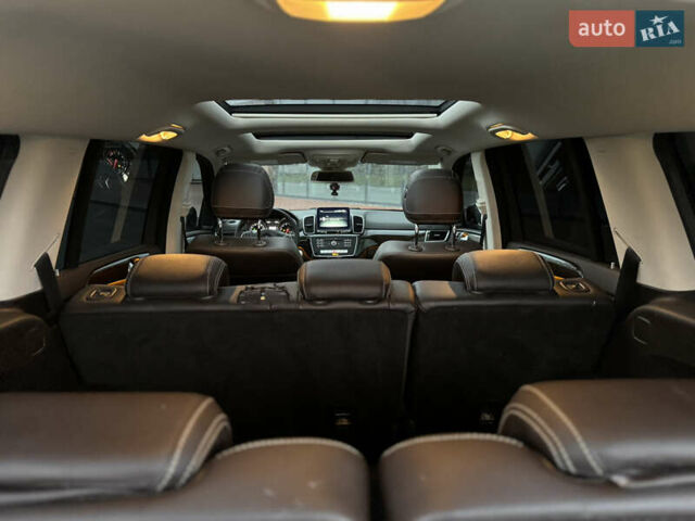 Чорний Мерседес ГЛС-Класс, об'ємом двигуна 2.99 л та пробігом 140 тис. км за 36000 $, фото 35 на Automoto.ua
