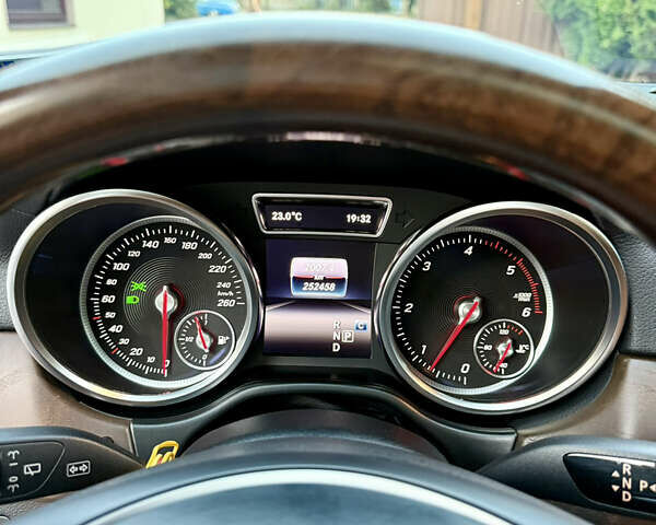 Чорний Мерседес ГЛС-Класс, об'ємом двигуна 2.99 л та пробігом 250 тис. км за 43000 $, фото 25 на Automoto.ua