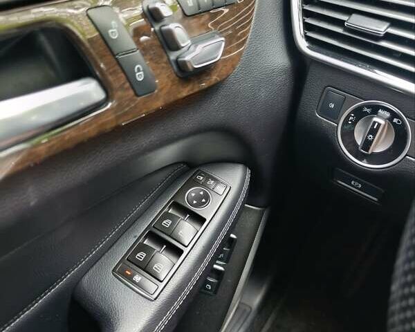 Черный Мерседес ГЛС-Класс, объемом двигателя 3 л и пробегом 149 тыс. км за 39999 $, фото 22 на Automoto.ua