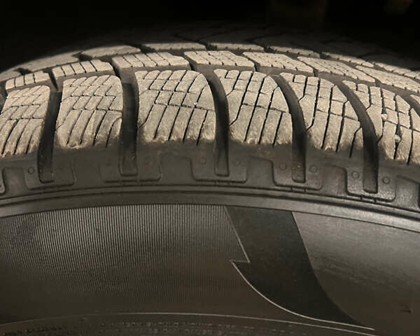 Чорний Мерседес ГЛС-Класс, об'ємом двигуна 3 л та пробігом 160 тис. км за 30500 $, фото 5 на Automoto.ua