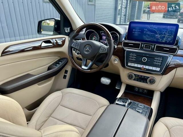 Черный Мерседес ГЛС-Класс, объемом двигателя 3 л и пробегом 133 тыс. км за 42900 $, фото 30 на Automoto.ua