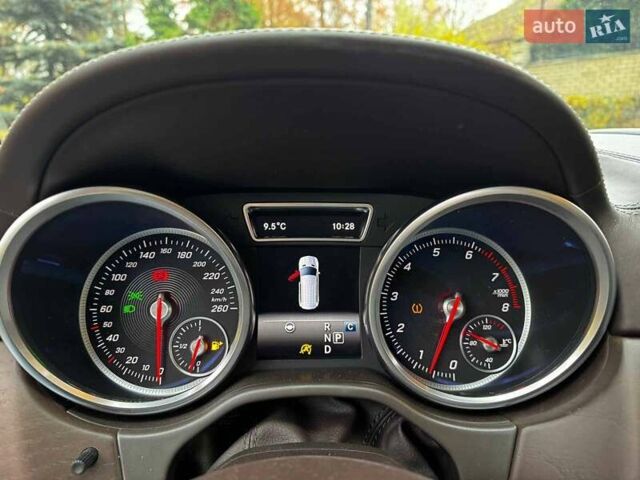 Черный Мерседес ГЛС-Класс, объемом двигателя 4.7 л и пробегом 97 тыс. км за 46670 $, фото 16 на Automoto.ua