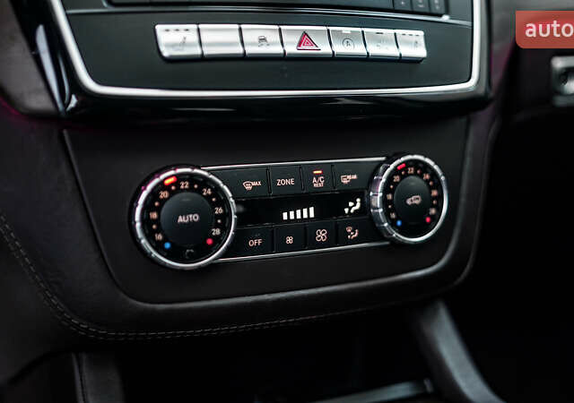 Мерседес ГЛС-Класс 2016 в Львове на Automoto.ua Черный Мерседес ГЛС-Класс, объемом двигателя 2.99 л и пробегом 182 тыс. км за 37777 $, фото 25 на Automoto.ua