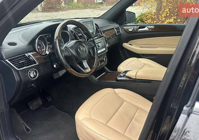 Чорний Мерседес ГЛС-Класс, об'ємом двигуна 2.99 л та пробігом 175 тис. км за 33500 $, фото 47 на Automoto.ua