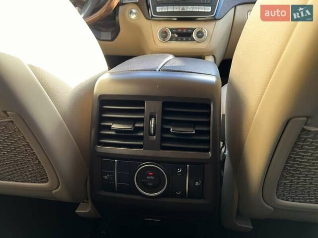 Чорний Мерседес ГЛС-Класс, об'ємом двигуна 2.99 л та пробігом 126 тис. км за 44999 $, фото 47 на Automoto.ua