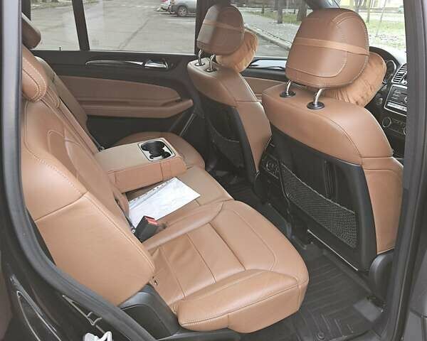 Черный Мерседес ГЛС-Класс, объемом двигателя 3 л и пробегом 45 тыс. км за 52500 $, фото 43 на Automoto.ua