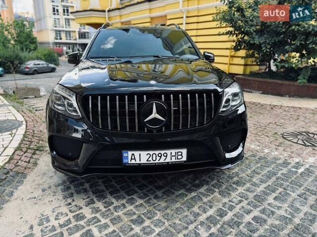 Черный Мерседес ГЛС-Класс, объемом двигателя 4.66 л и пробегом 264 тыс. км за 42000 $, фото 2 на Automoto.ua